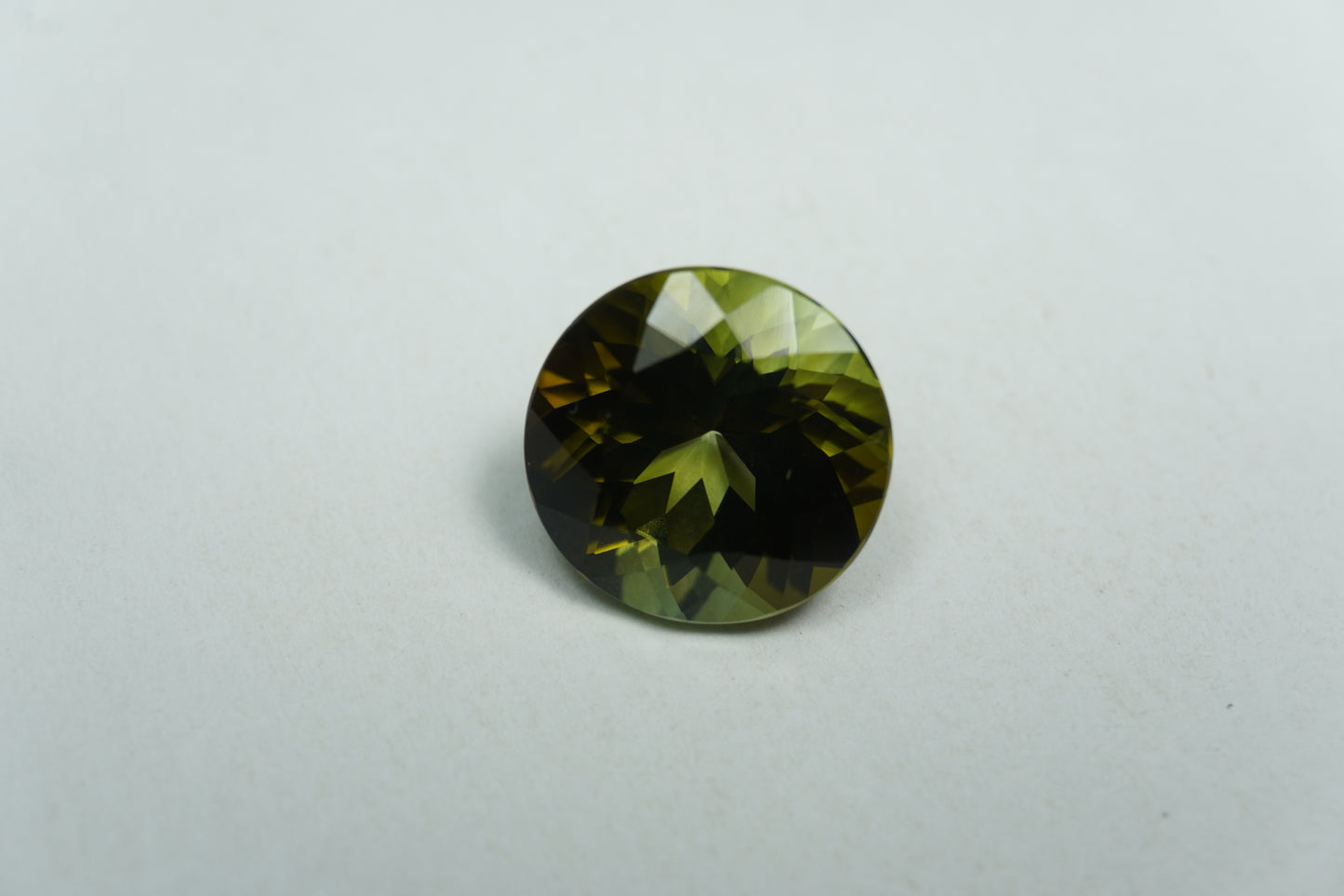 6.40ct Turmalina 12mm