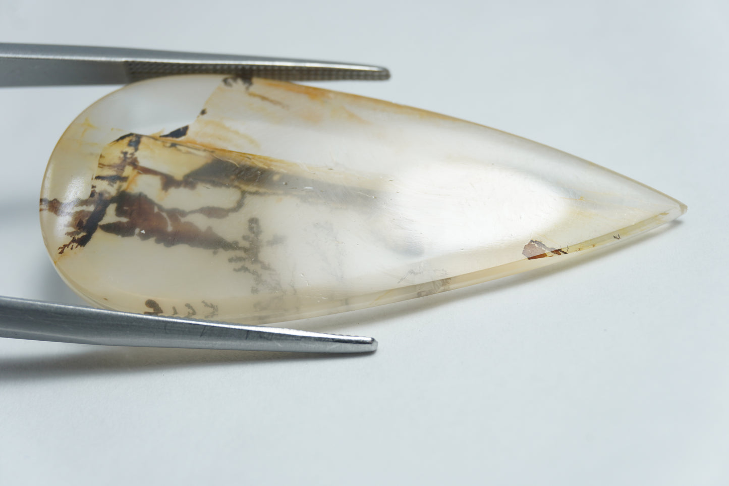 29.70ct Dendrita 44x18mm