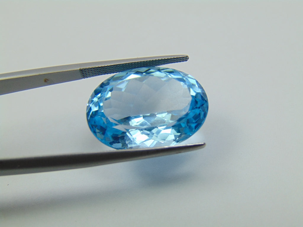 22.90ct Topaz 20x14mm