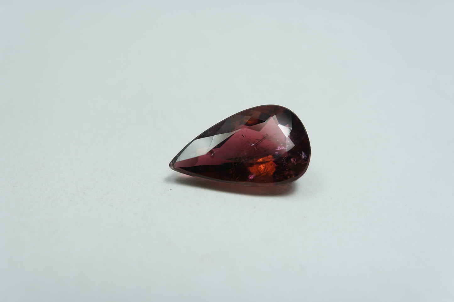 4.20ct Turmalina 14x9mm