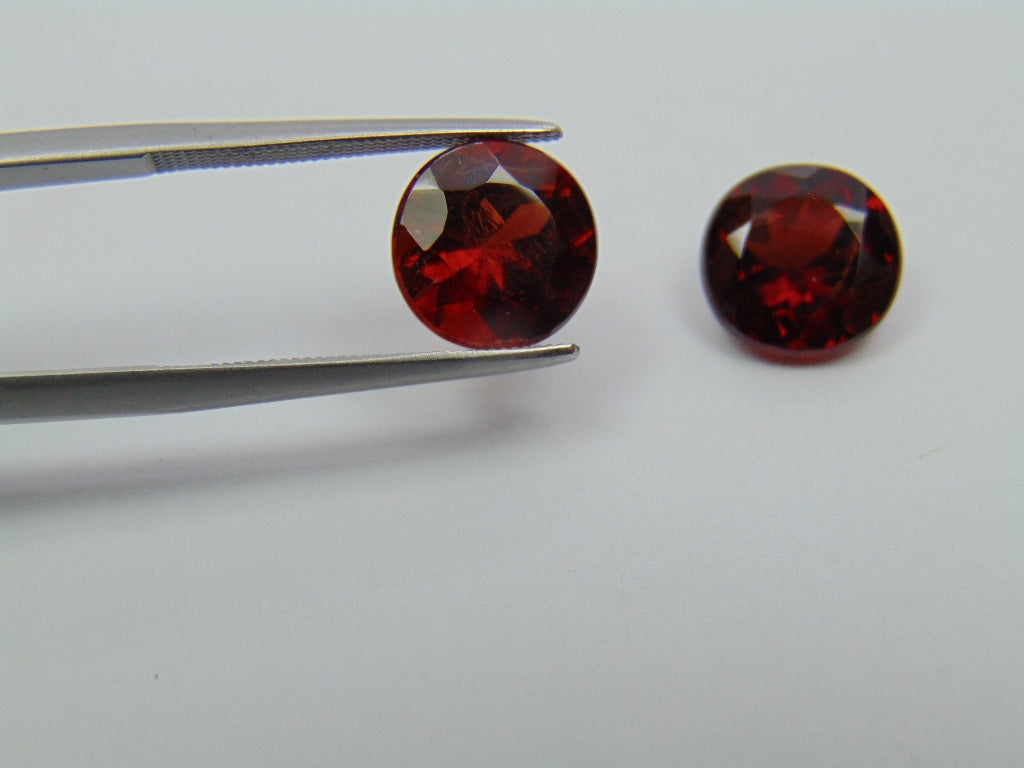 8.55ct Garnet 9mm