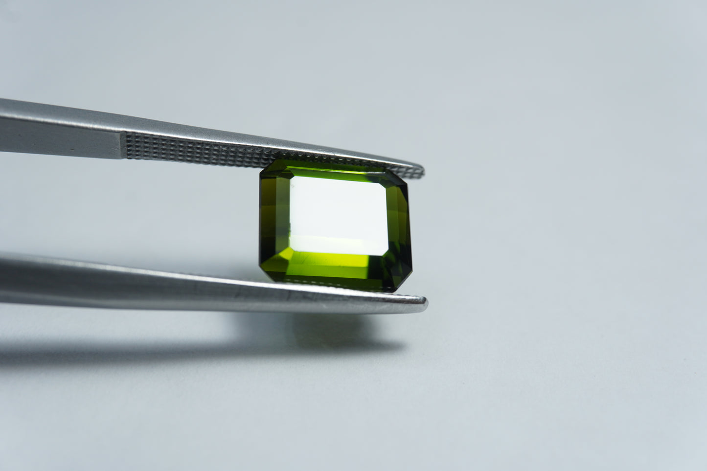 3.90ct Turmalina 9x8mm