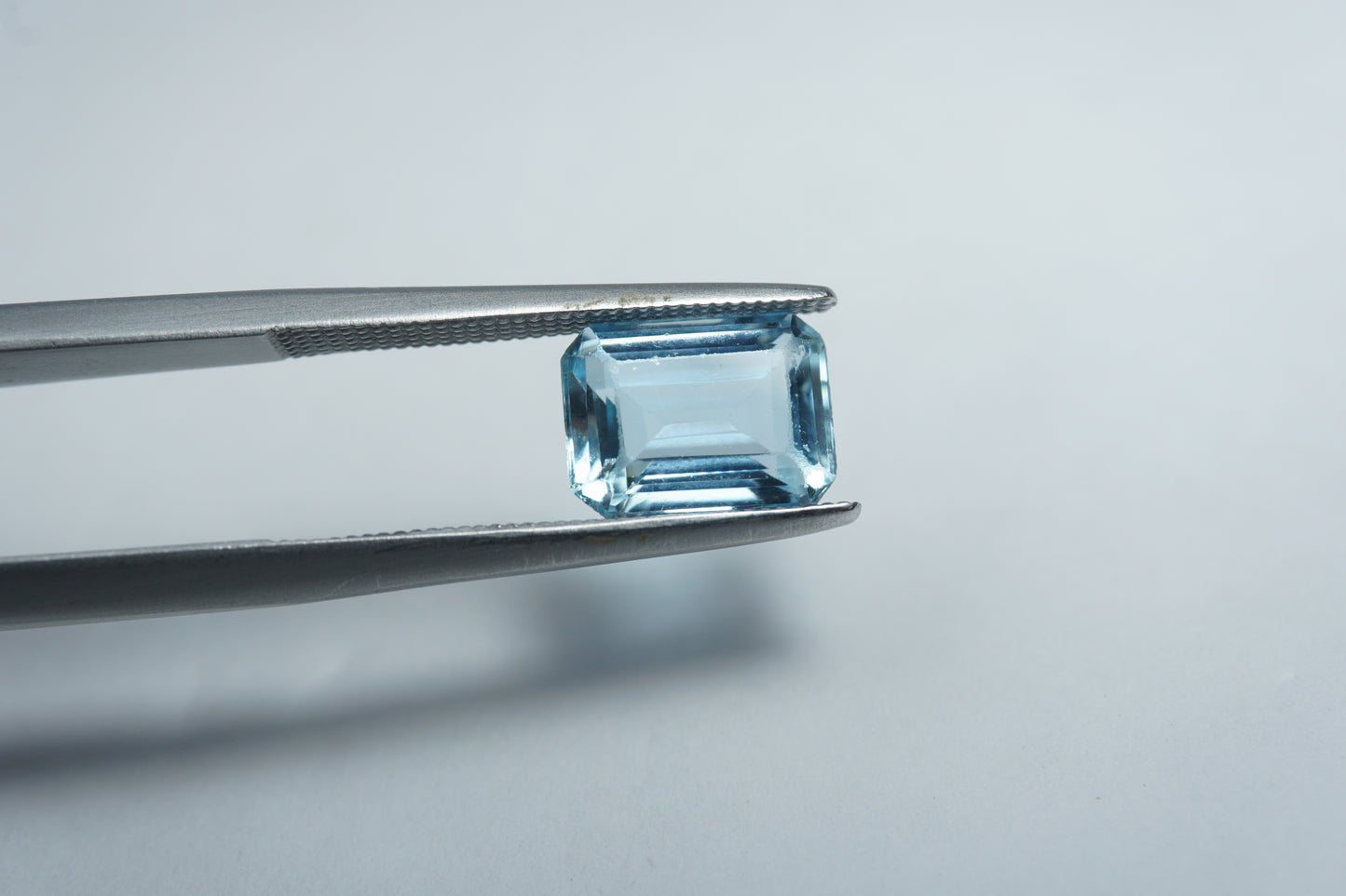 2ct Aquamarine 8x6mm