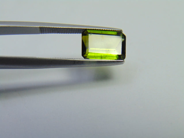 2.43ct Turmalina 10x7mm