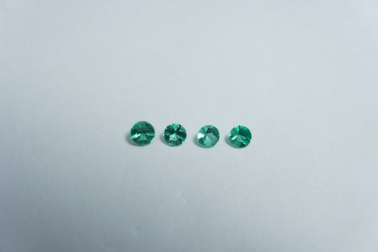 0.22ct Esmeralda 2mm