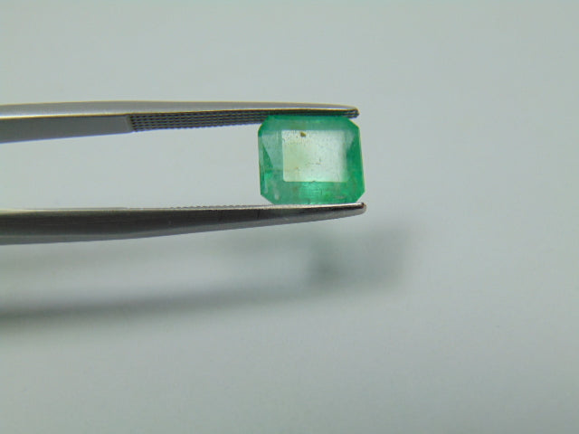 2.45ct Emerald 8mm