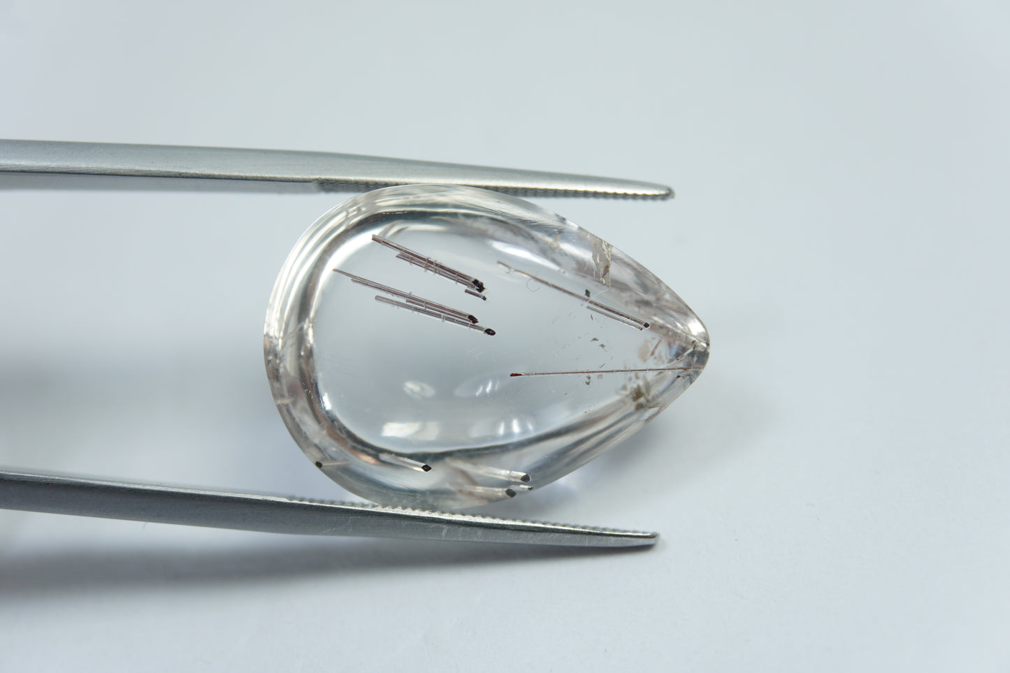 21.75ct Quartz with inclusion cabochon 22x16mm