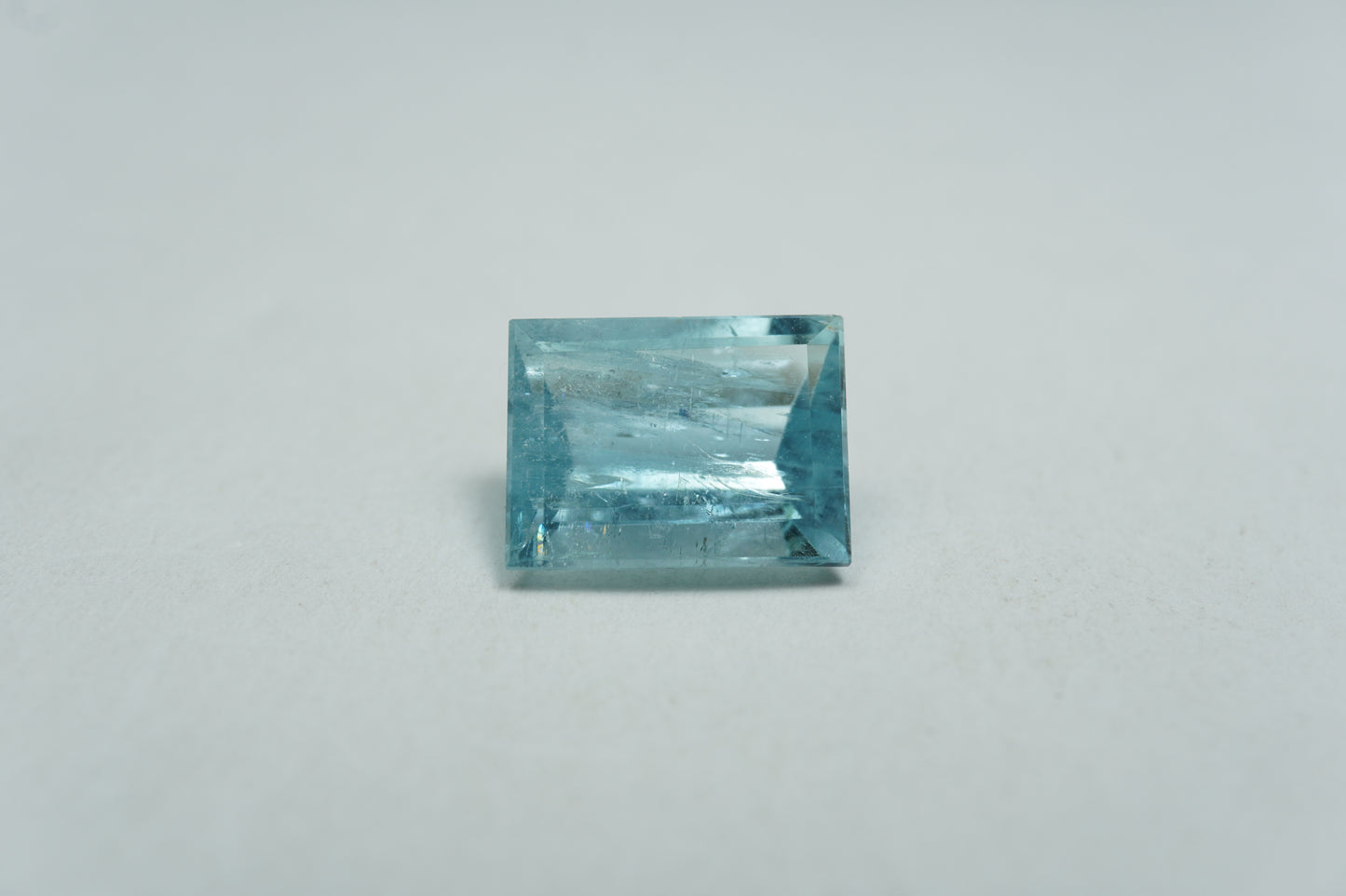 5.65ct Água-marinha 12x9mm