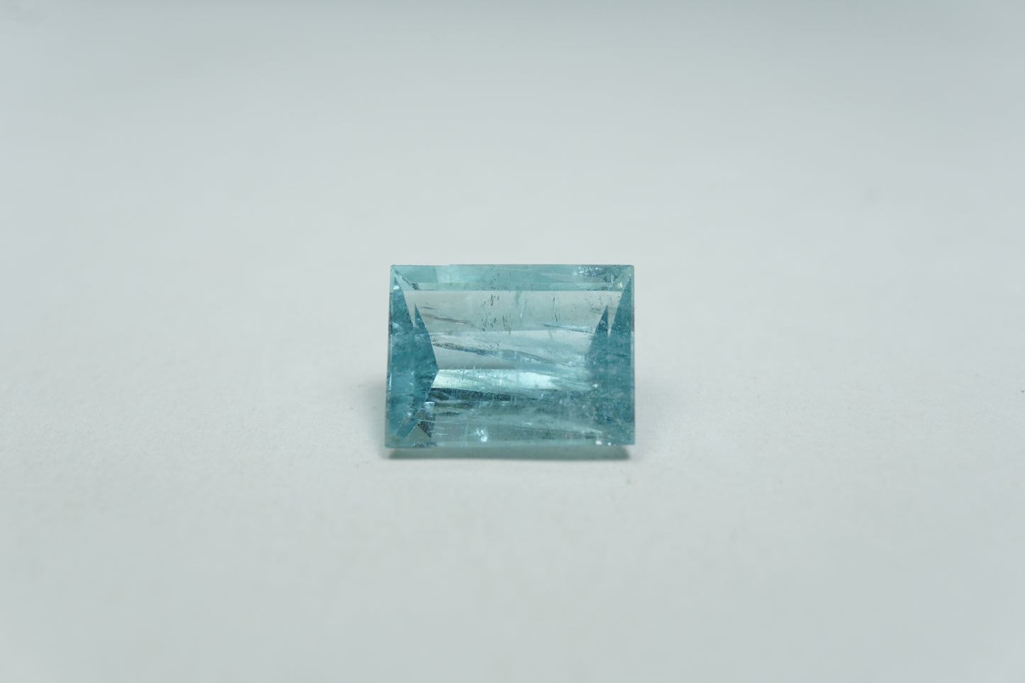 5.65ct Água-marinha 12x9mm