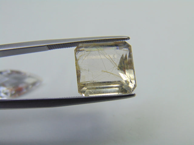14.35ct Quartz With Inclusion 19x9mm 13x12mm