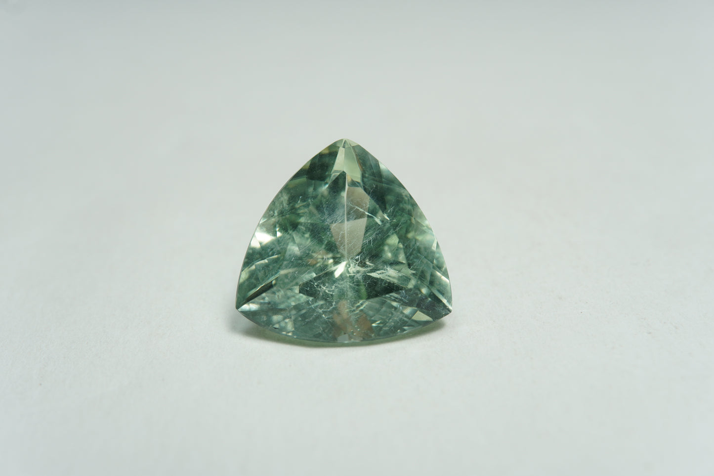 10.20ct Prasiolita 15mm