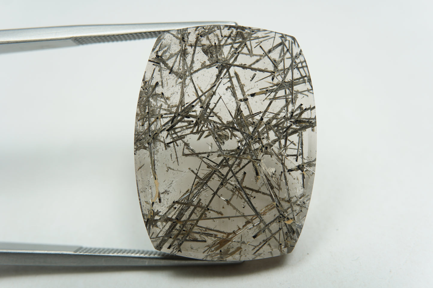 26.02ct Quartzo com inclusão 25x19.5mm