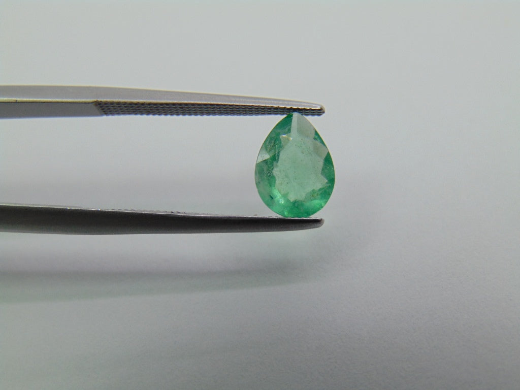 0.80ct Emerald 9x6mm