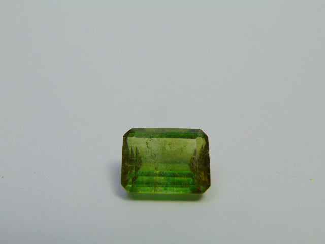 3.90ct Turmalina 10x8mm
