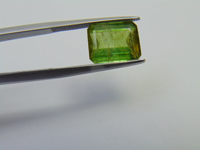 3.90ct Turmalina 10x8mm