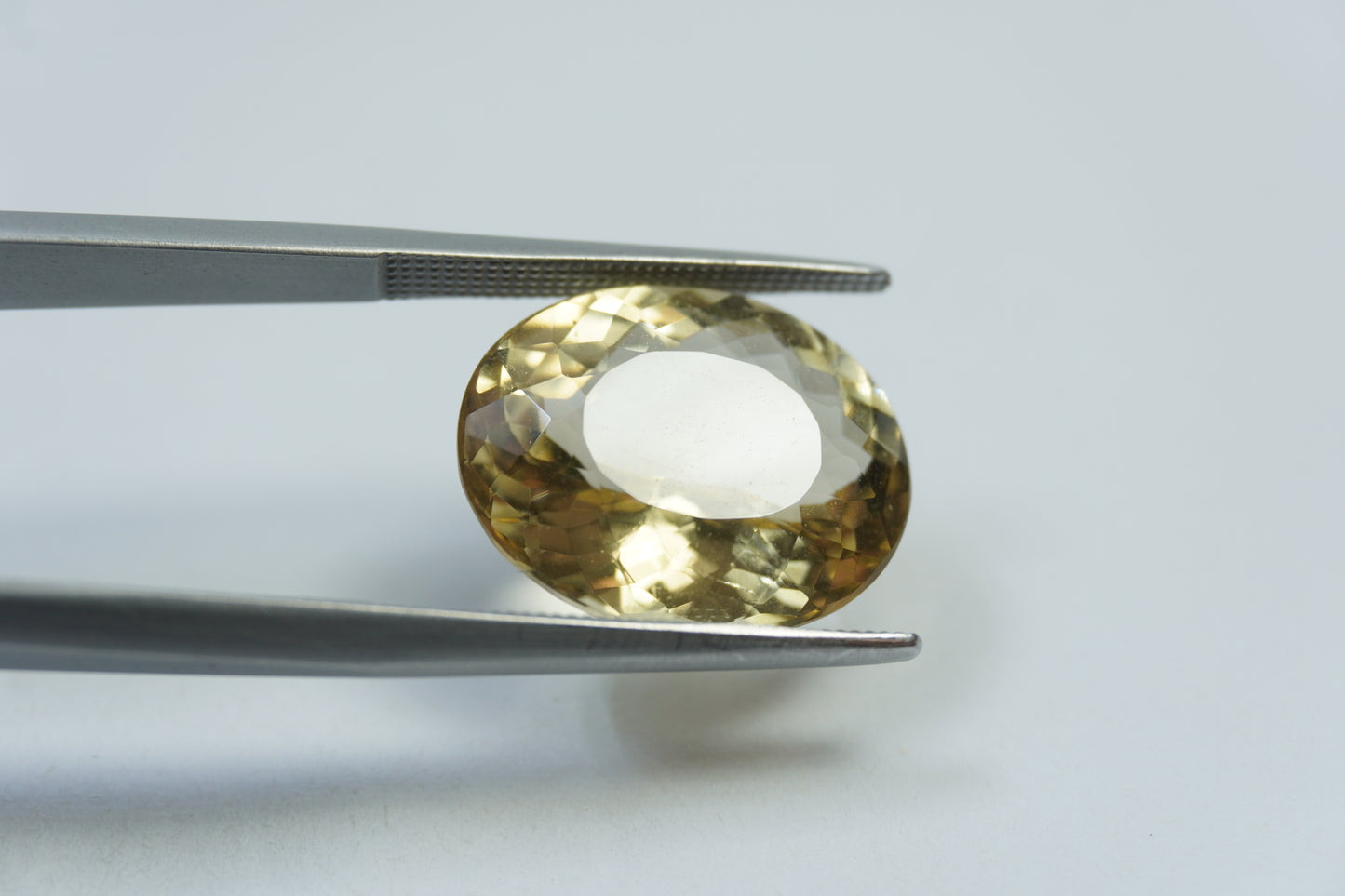 9.65ct Beryl 16x13mm