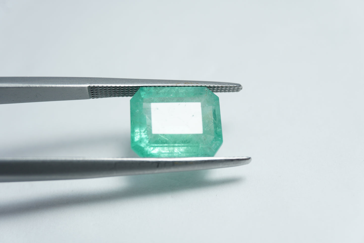 3.44ct Esmeralda 11x9mm