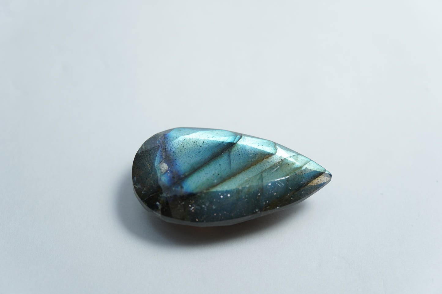 17.75ct Labradorita 25x14mm