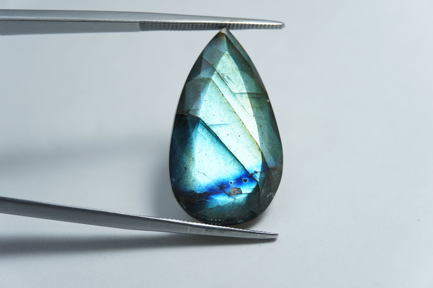 17.75ct Labradorita 25x14mm