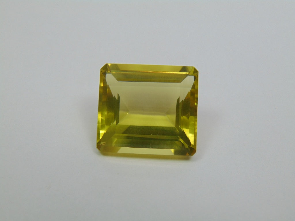 32.50ct Green Gold 21x19mm