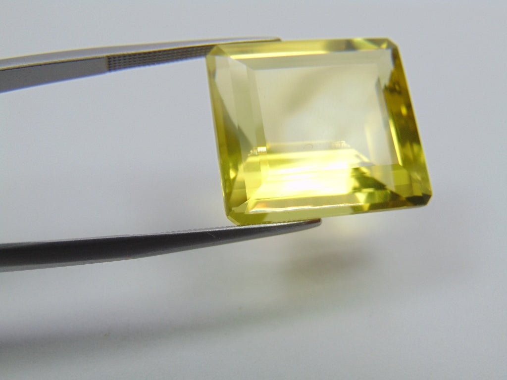 32.50ct Green Gold 21x19mm