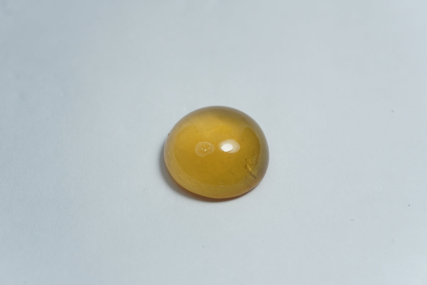 9.77ct Berilo cabochão 14mm