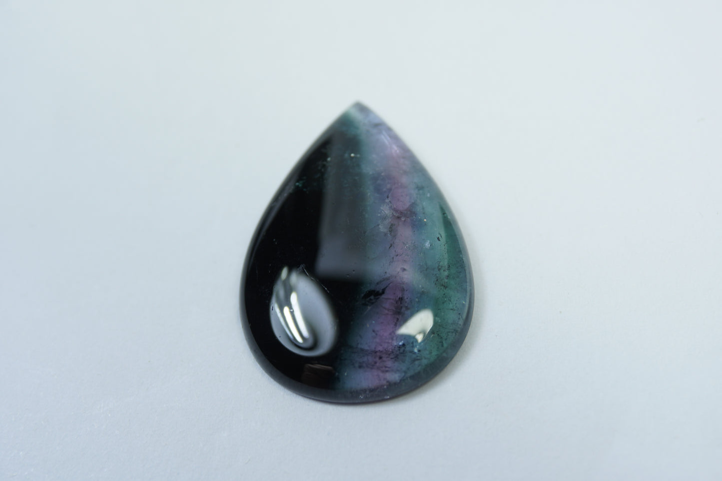 21ct Turmalina bicolor 29x20mm