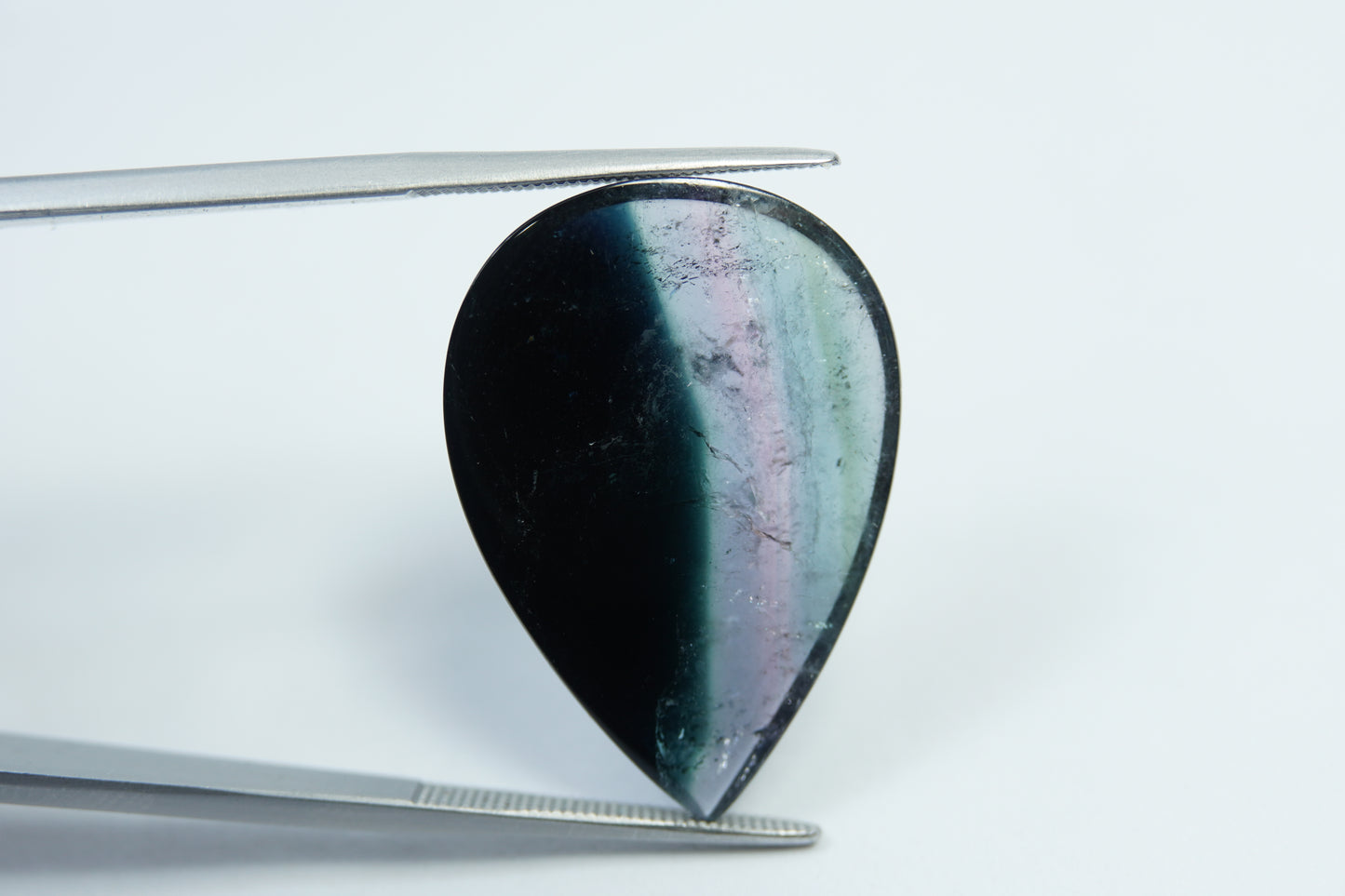 21ct Turmalina bicolor 29x20mm