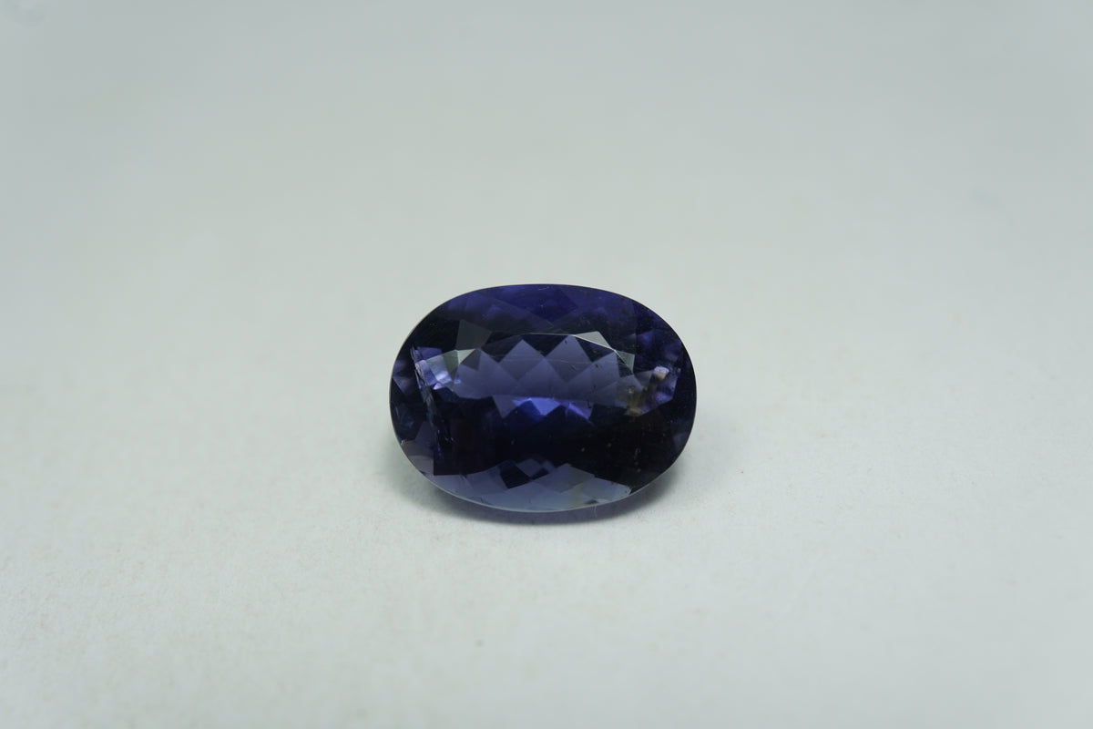 3.63ct Iolita 12x9mm