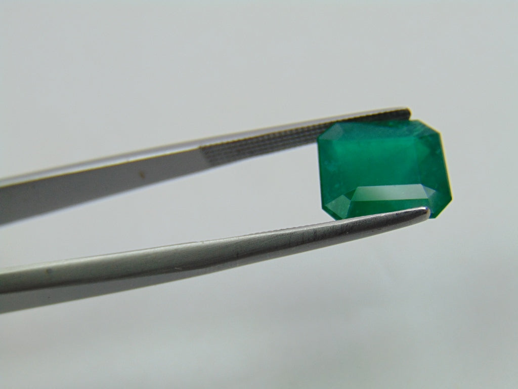 4.45ct Esmeralda 10.5x9.5mm