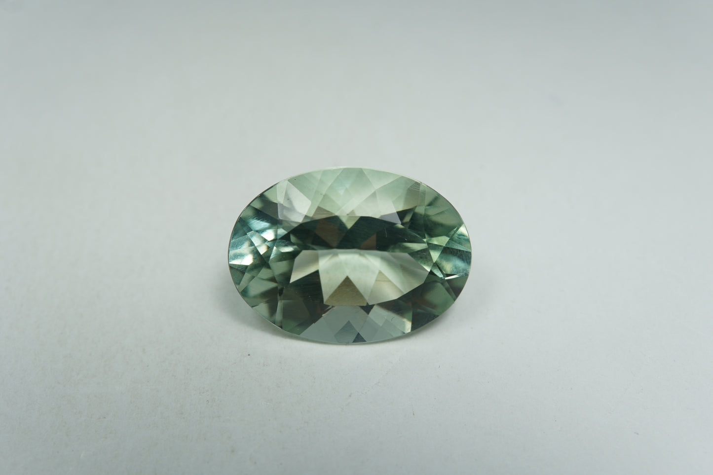 11.58ct Prasiolita 18.5x14mm