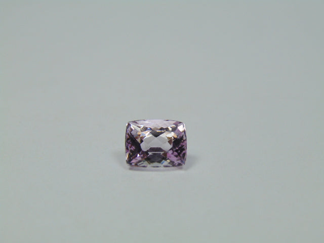 3.30ct Kunzita 9x7mm