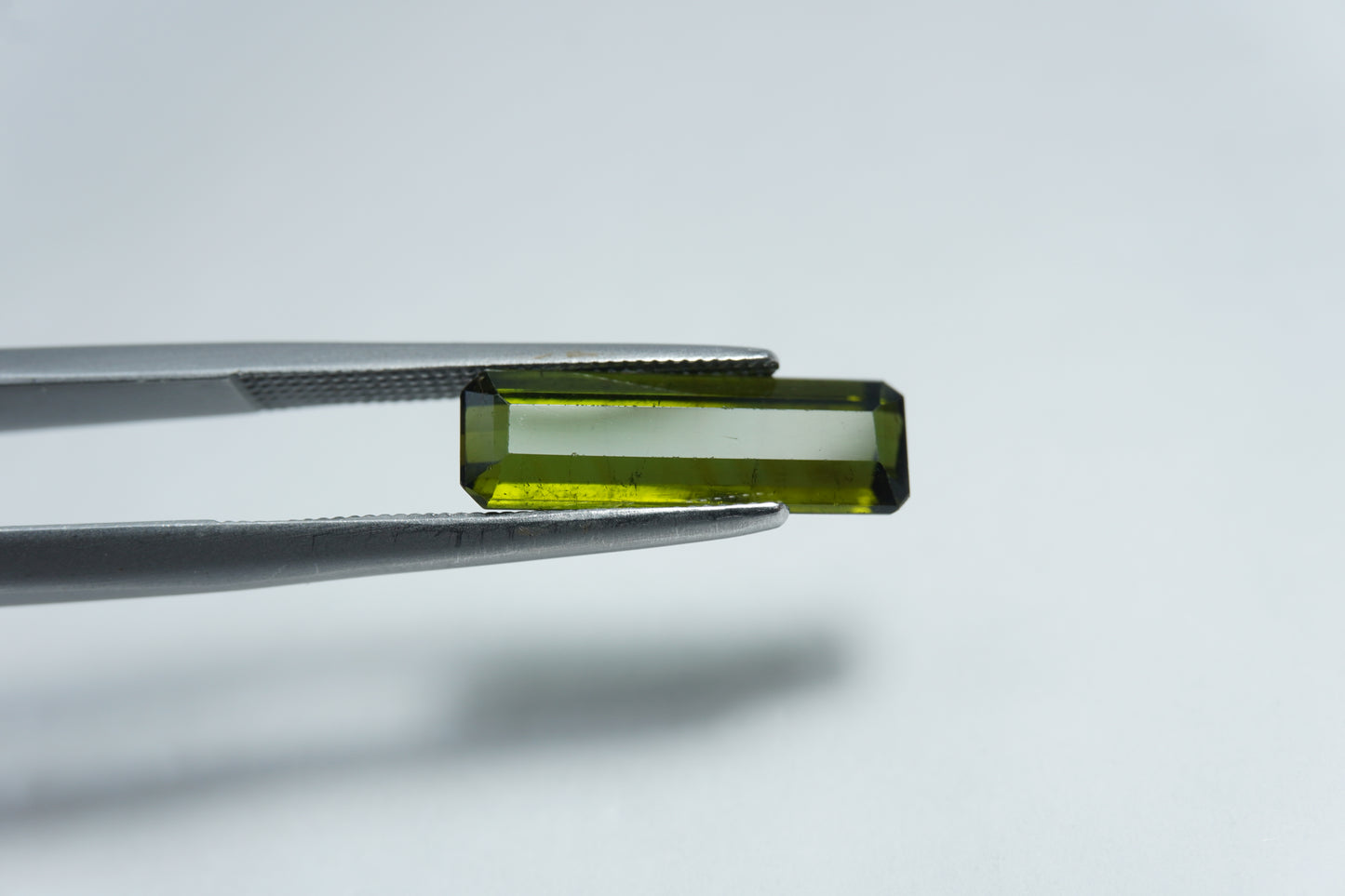2.90ct Turmalina 15x5mm