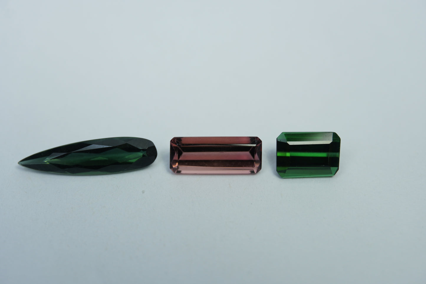 3.95ct Tourmaline mix 16x4mm / 10.5x4mm / 7x5mm