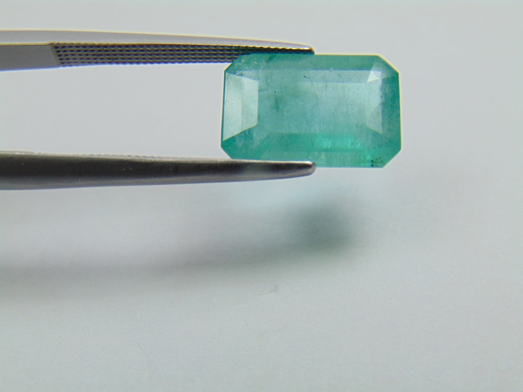 3.80ct Emerald 12x8mm