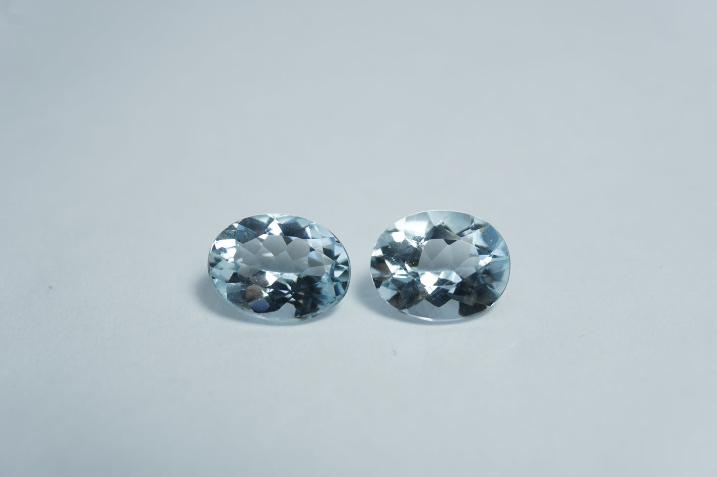 2.85ct Água-marinha 8.5x7mm / 9x7mm