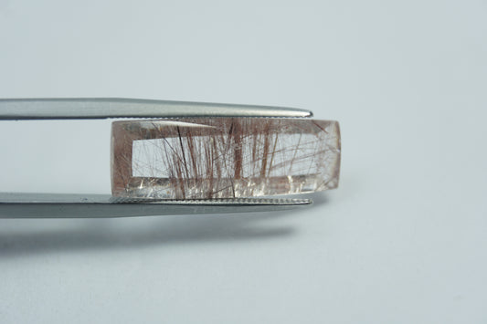 6.60ct Quartzo com inclusão 22x7mm