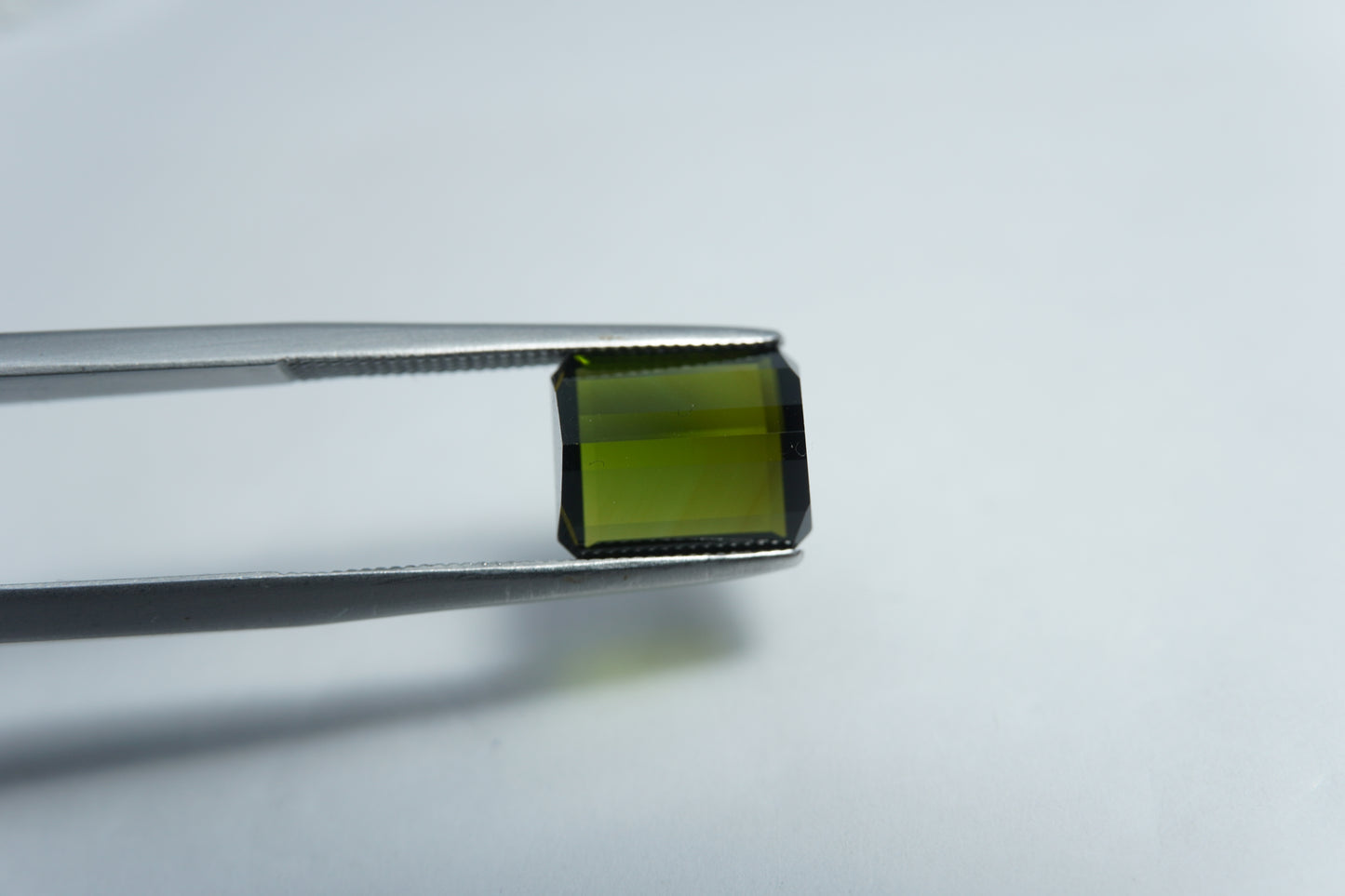 3.15ct Turmalina 9x8mm