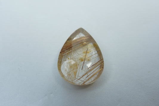 14.25ct Quartzo com inclusão 21x15mm
