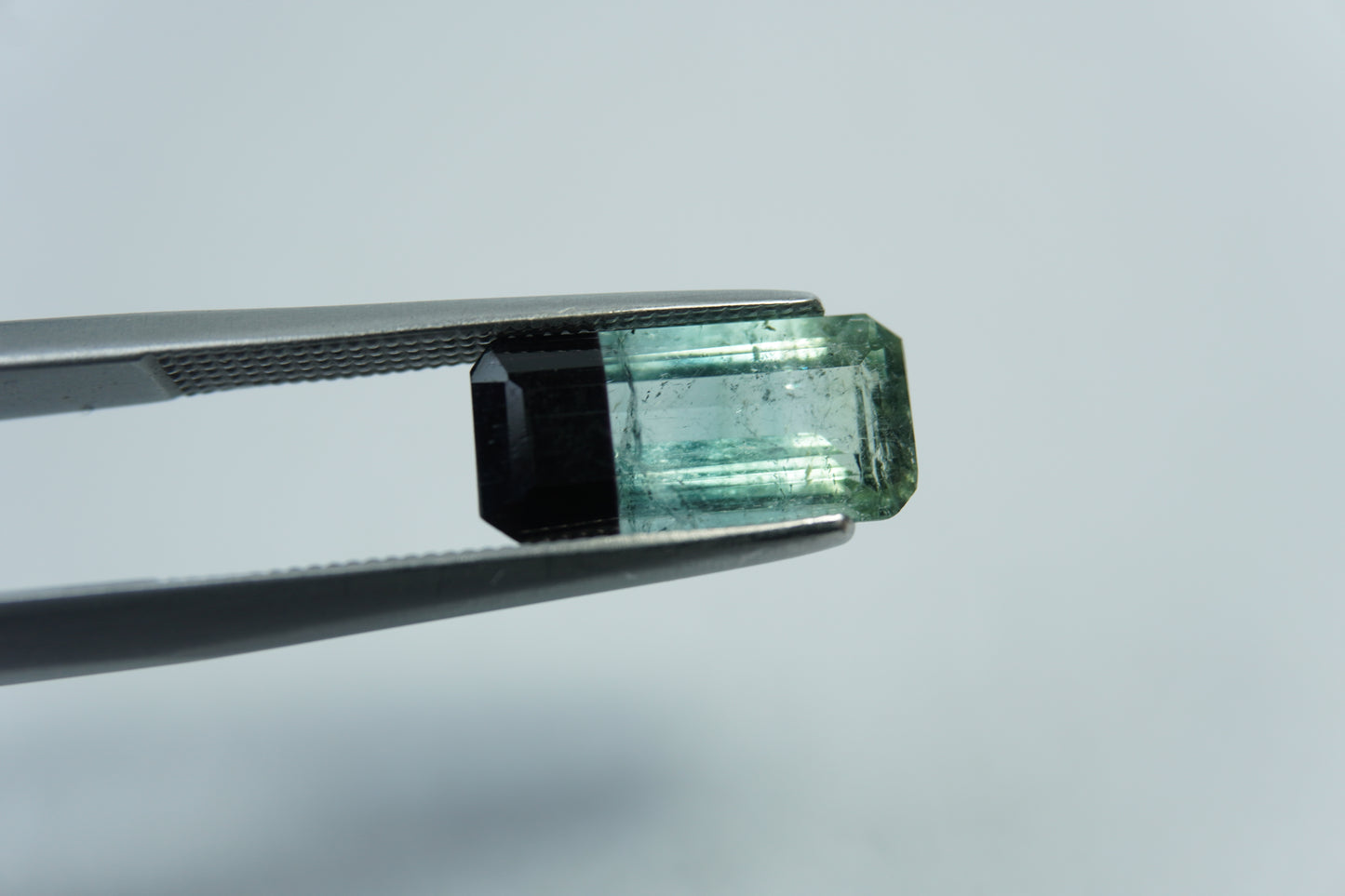 2.45ct Turmalina bicolor 12x6mm
