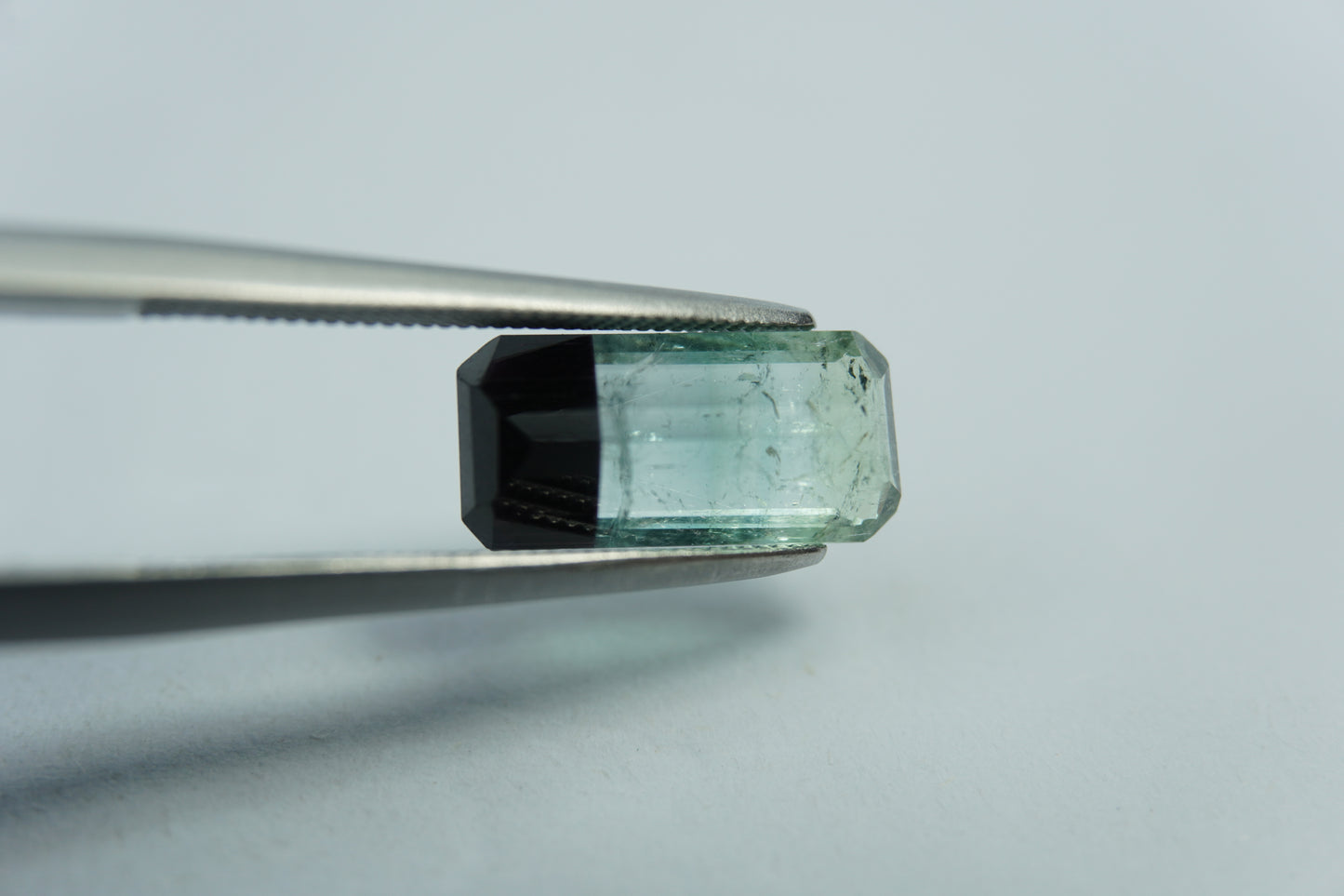 2.45ct Turmalina bicolor 12x6mm