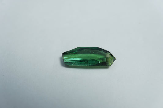 2.50ct Turmalina 14x6mm
