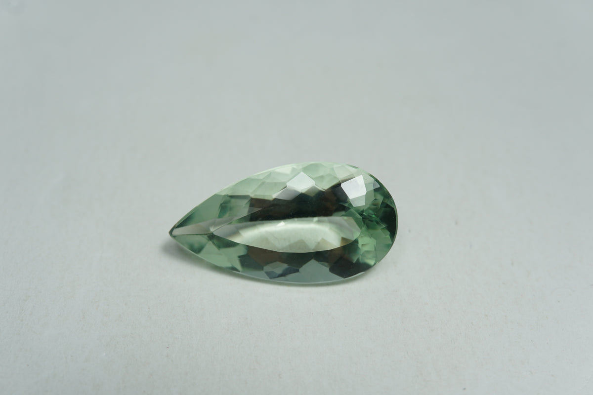 7.95ct Prasiolita 20x10.5mm