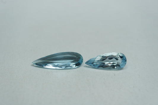 2.54ct Água-marinha 14.5x5mm / 11.5x5mm