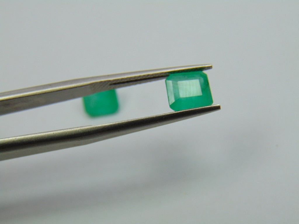 2.25ct Emerald 6mm