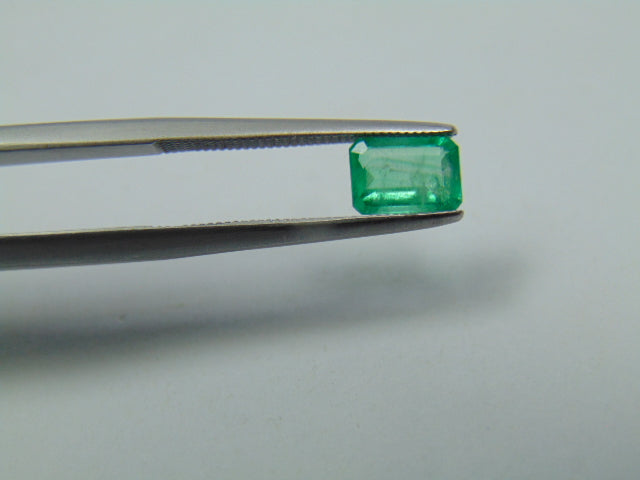 0.70ct Emerald 7x5mm