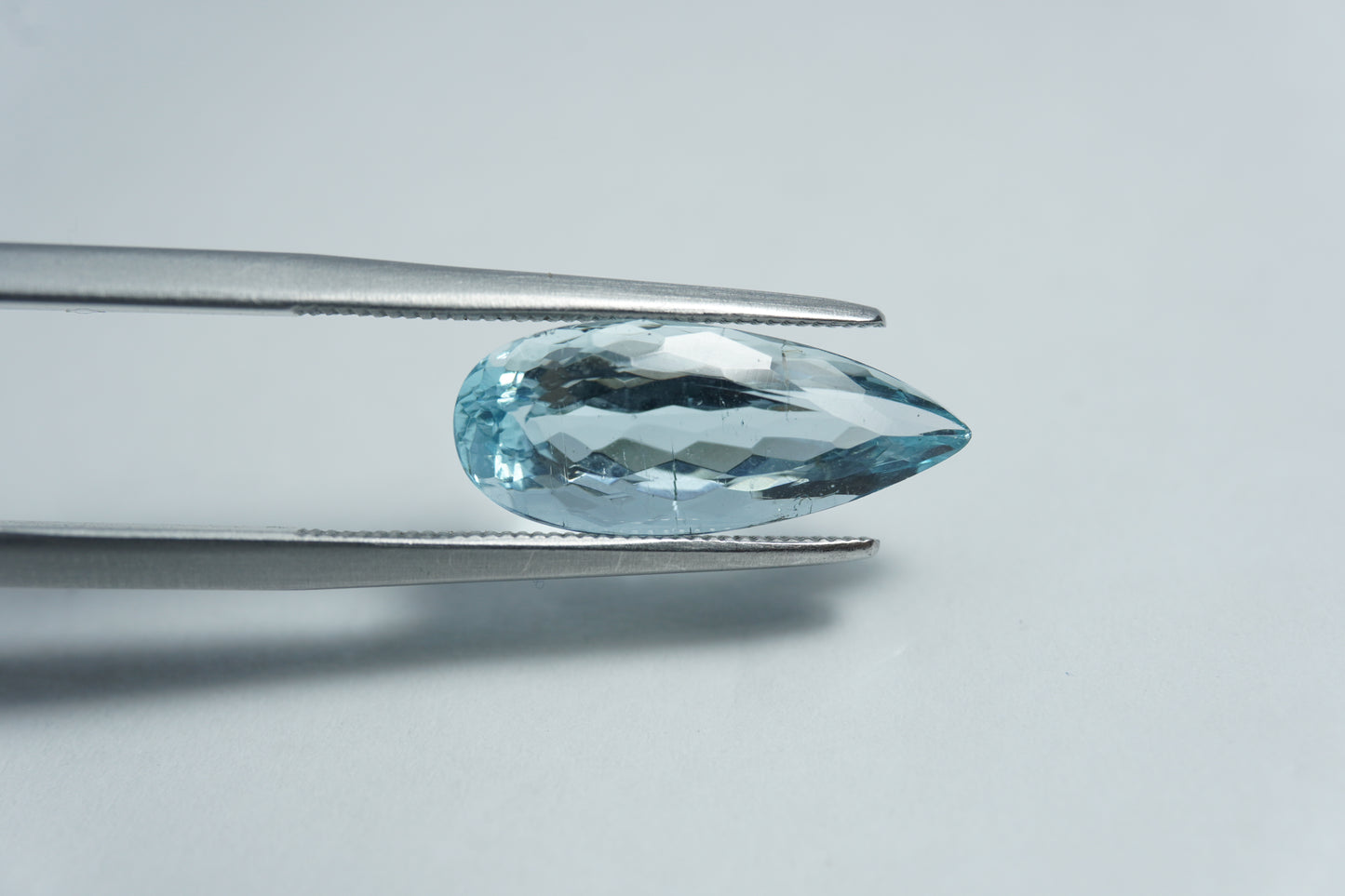 3.63ct Água-marinha 16x7mm