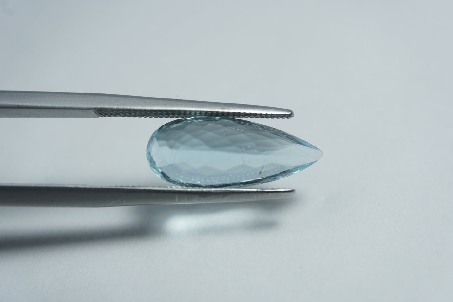 3.63ct Água-marinha 16x7mm