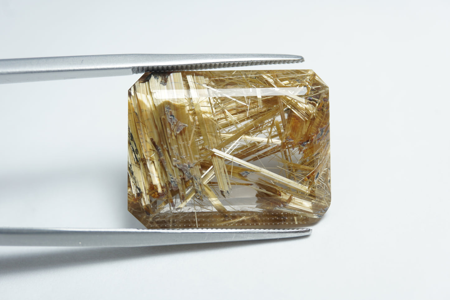 23.50ct Rutile 22x17mm