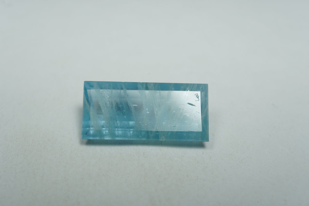 15ct Aquamarine 24x11mm